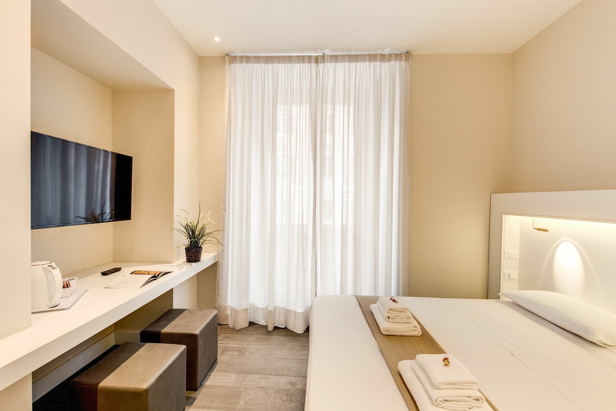 Wrh Suites Рим Экстерьер фото
